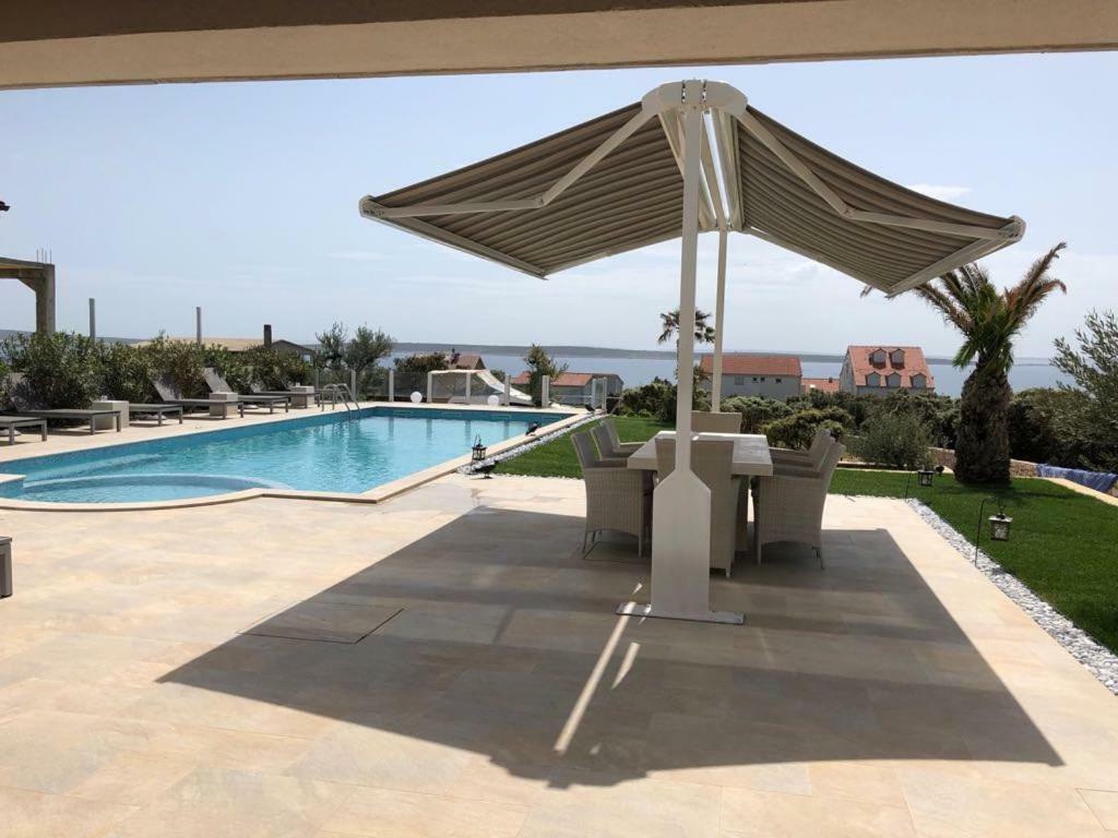 Luxury Apartments White Villa Violeta Mandre Exterior photo