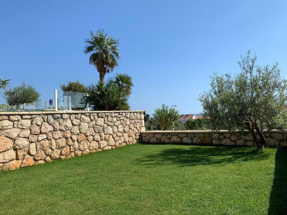 Luxury Apartments White Villa Violeta Mandre Exterior photo